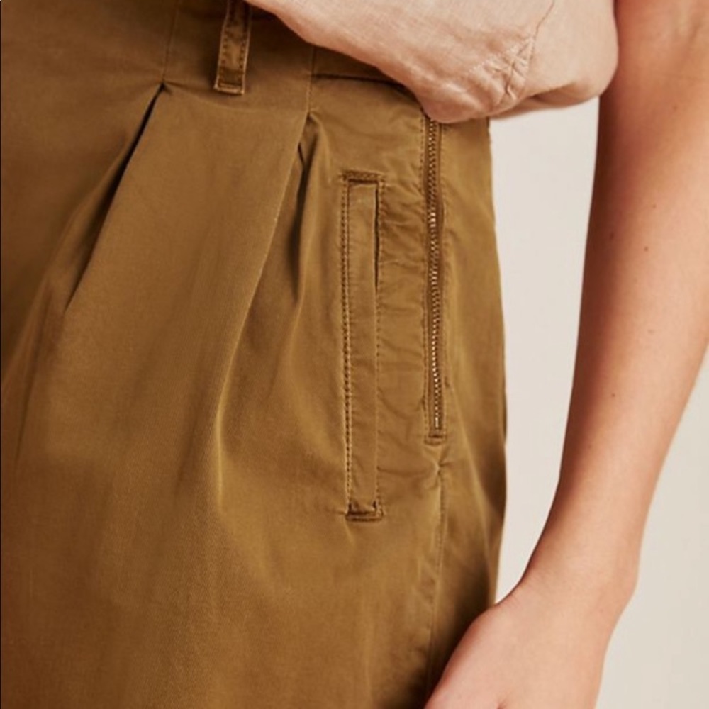 Anthropologie Kelyn Olive Green Pleated High Rise Cuffed Shorts Womens Size 4 - Picture 2 of 9